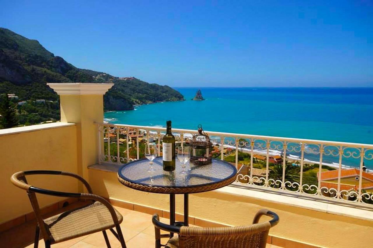 Natalia Apartment B With Panoramic Sea Views Of Agios Gordios Bay Esterno foto