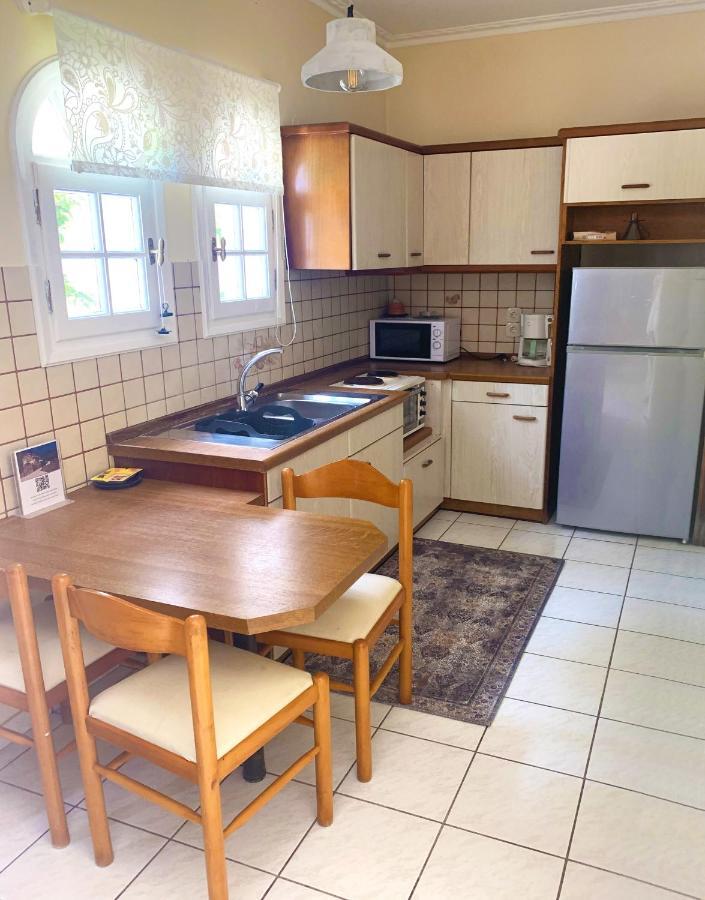 Natalia Apartment B With Panoramic Sea Views Of Agios Gordios Bay Esterno foto